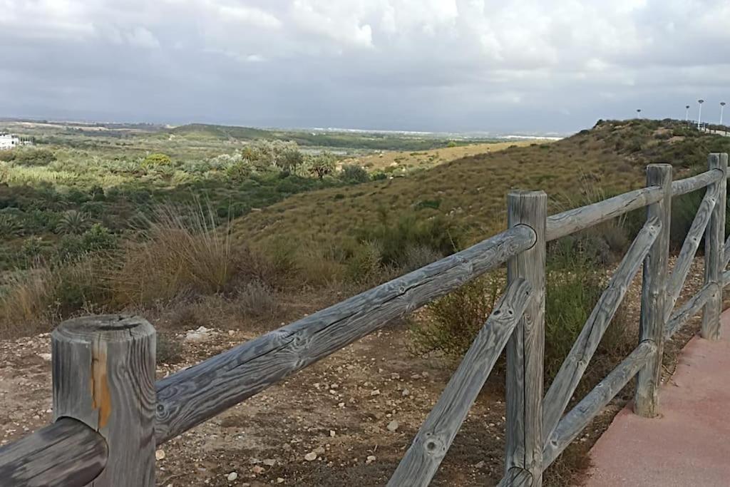 Bungalow En Primera Linea Del Mar 阿勒纳勒斯德尔索尔 外观 照片