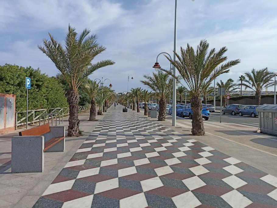 Bungalow En Primera Linea Del Mar 阿勒纳勒斯德尔索尔 外观 照片